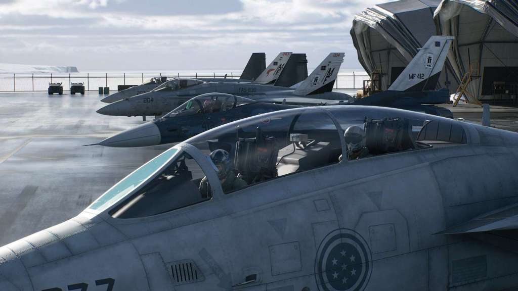 Ace Combat 8 Wings of Theve oktober